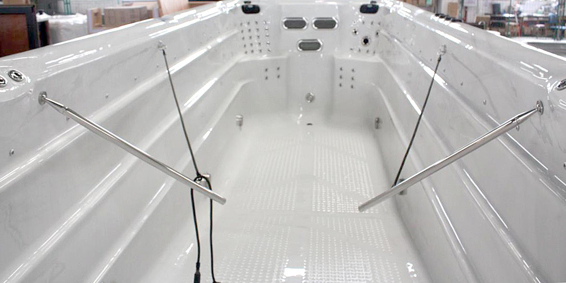 varmereflekterende-folie-north-spas-massasjebad swim-tether-3-north-spas-swimspa