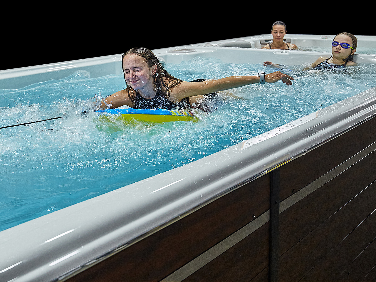 Hydropool swimspa Aqua Sport 19 DTAX fra Spatec Massasjebad – for en aktiv livsstil Hydropool swimspa Aqua Sport 19 DTAX fra Spatec Massasjebad – for en aktiv livsstil