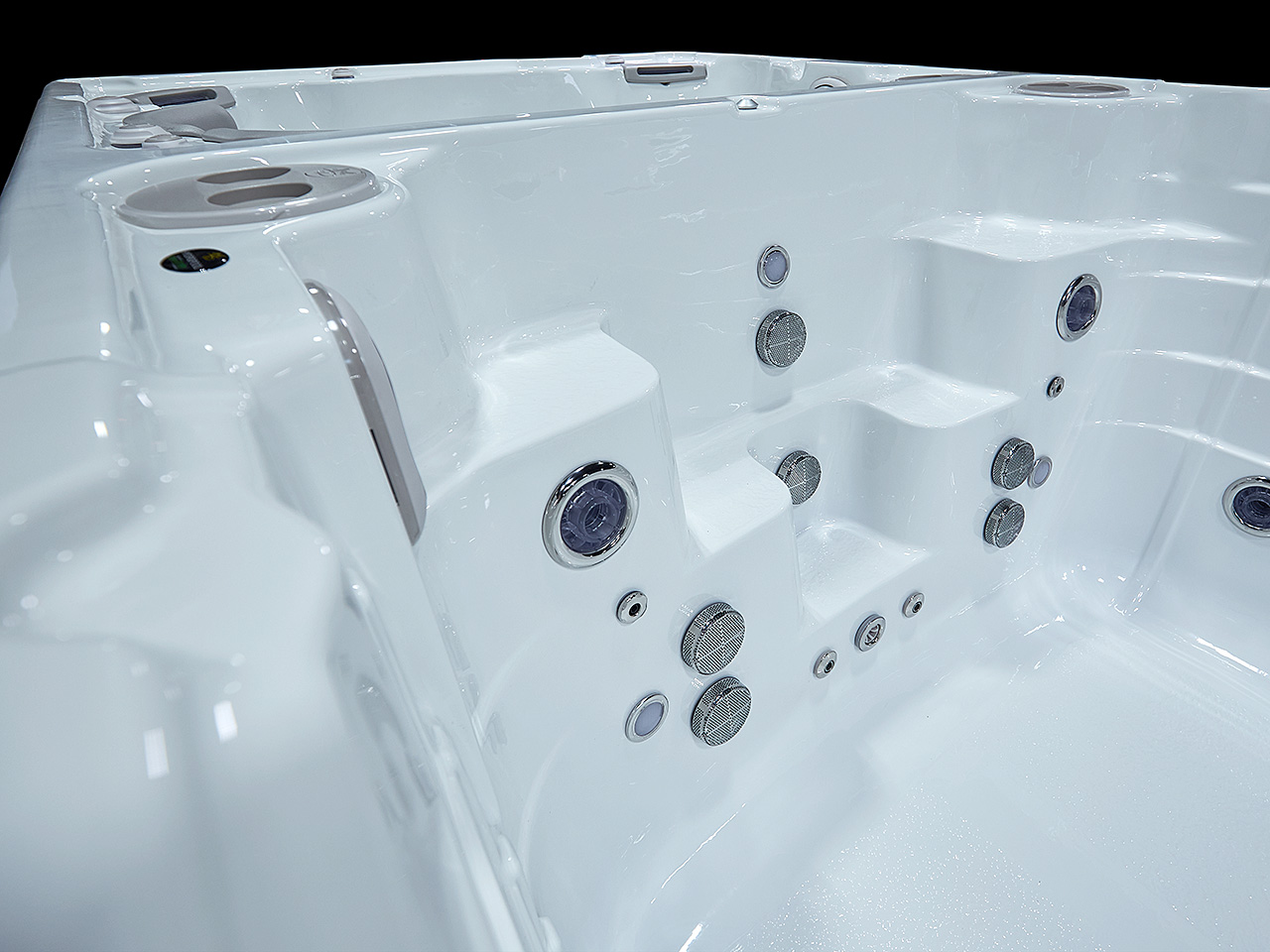 Detaljfoto Hydropool motstrømsbasseng Aqua Sport 19 DTAX fra Spatec Massasjebad Detaljfoto Hydropool motstrømsbasseng Aqua Sport 19 DTAX fra Spatec Massasjebad